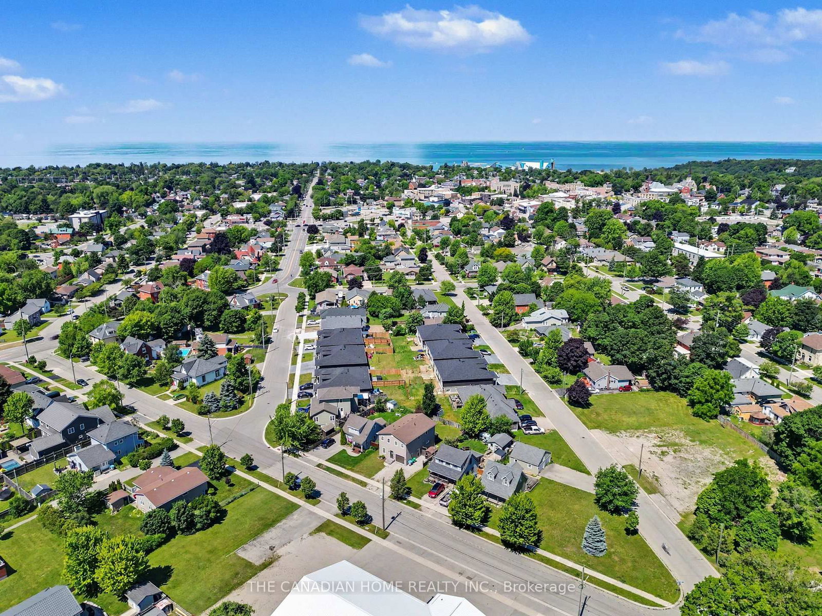 219 E PICTON Street • Goderich, ON photo 40