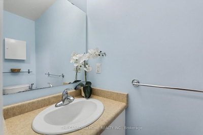 219 E PICTON Street • Goderich, ON photo 9