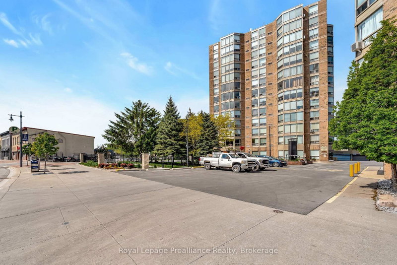 506 - 344 Front Street
