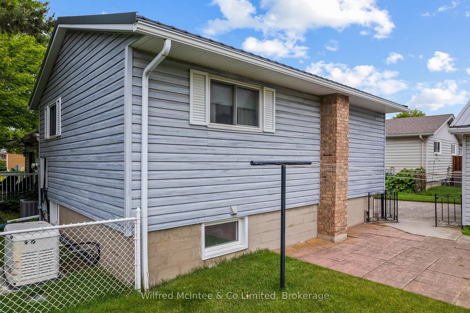 455 Bruce Street • Saugeen Shores, ON photo 10