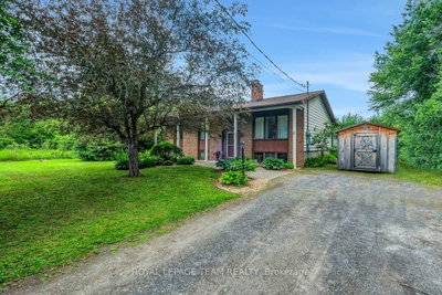 324 County rd. 25 Road • North Grenville, ON photo 3