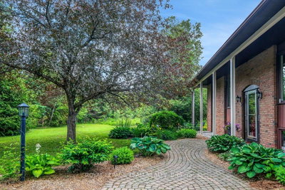 324 County rd. 25 Road • North Grenville, ON photo 4