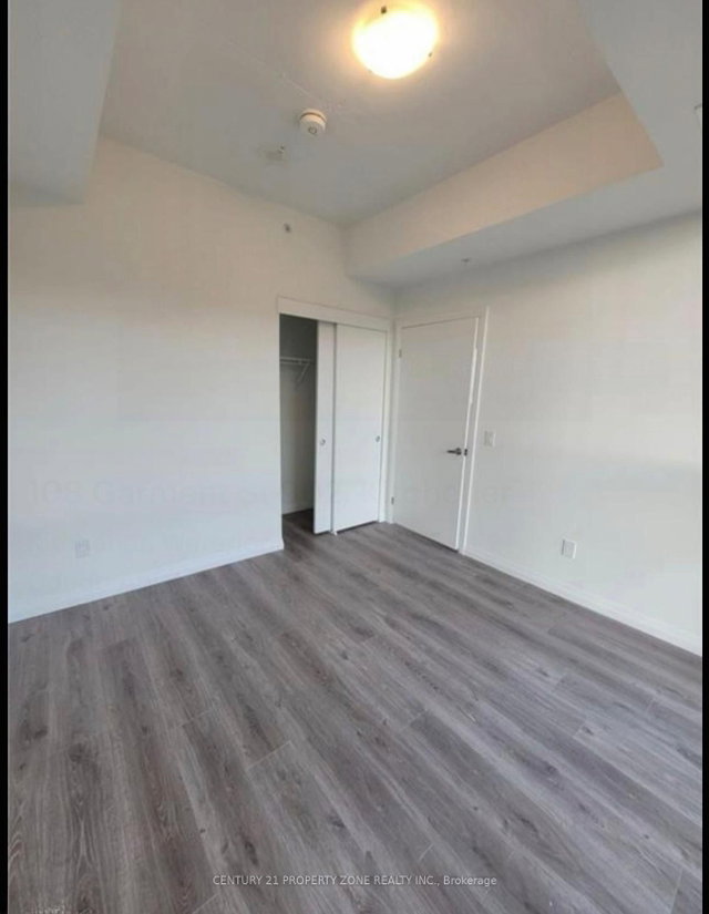 902 - 108 Garment Street