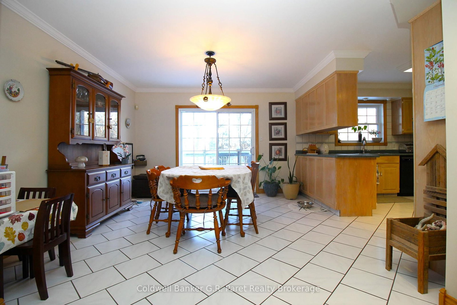 28 W Wellington Street • Norwich, ON photo 8