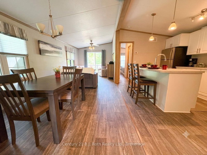 10 MORCRK - 1336 South Morrison Lake Road