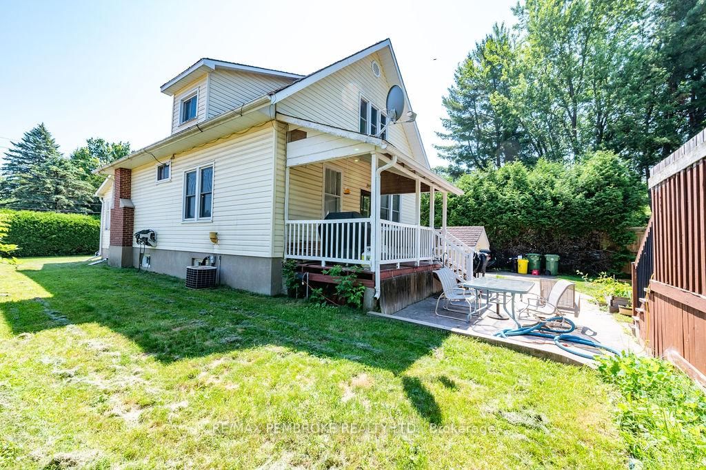 33 Doran Road • Petawawa, ON photo 25