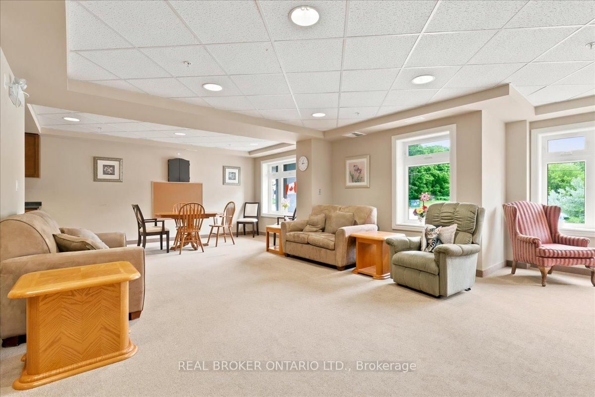 245 Scotland Street • Centre Wellington, ON photo 18