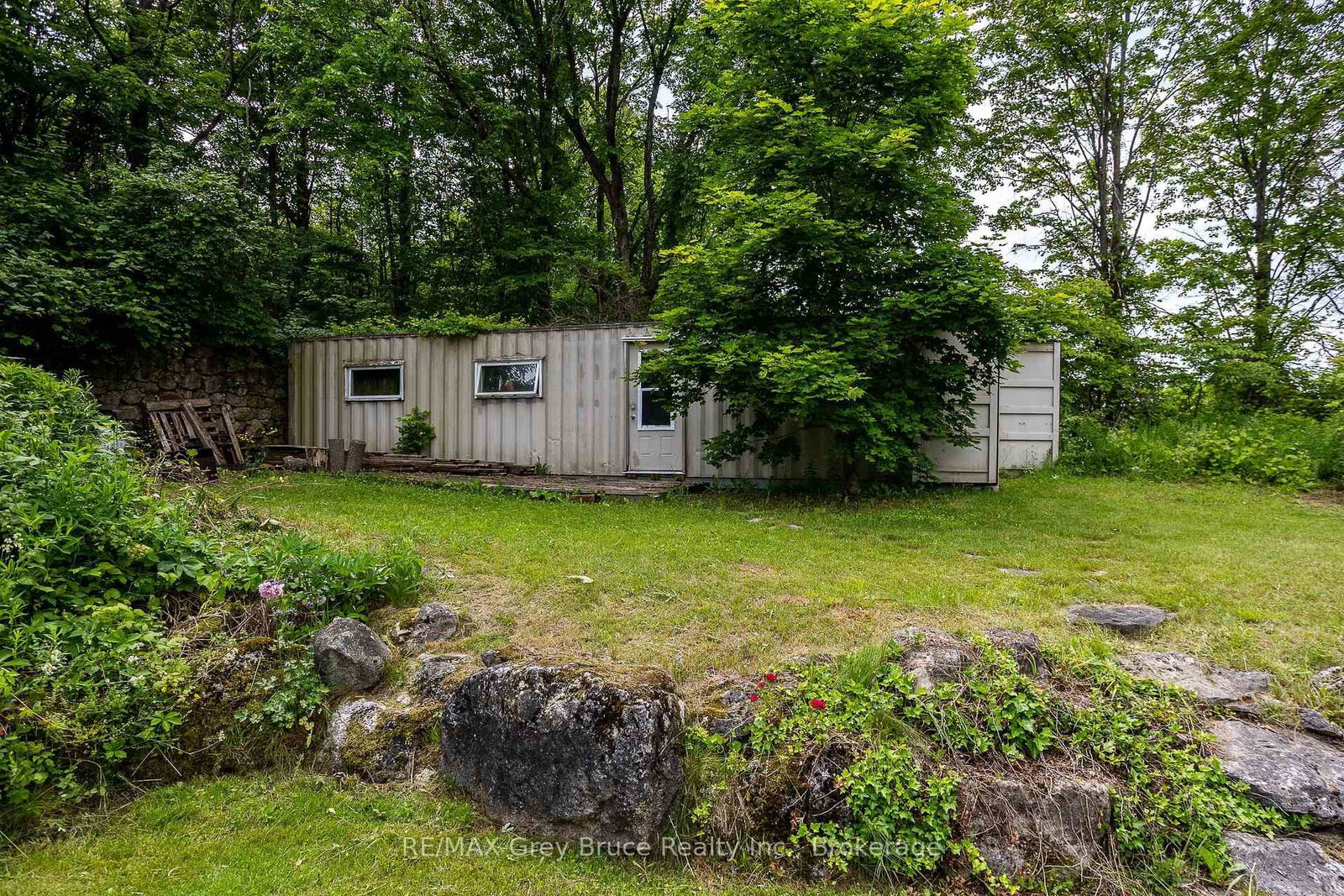 114 Victoria Street • Chatsworth, ON photo 40