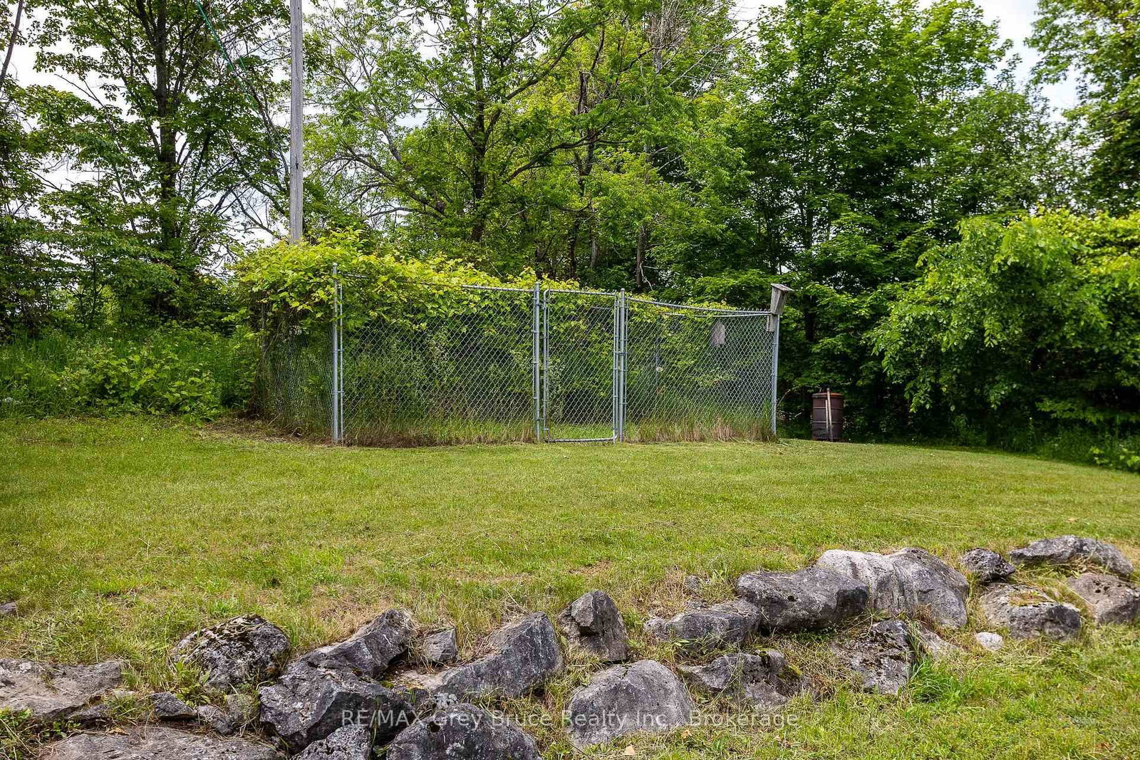 114 Victoria Street • Chatsworth, ON photo 41