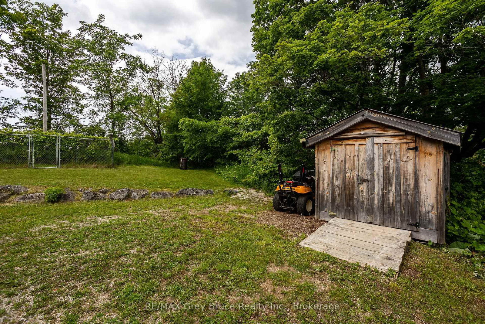 114 Victoria Street • Chatsworth, ON photo 48
