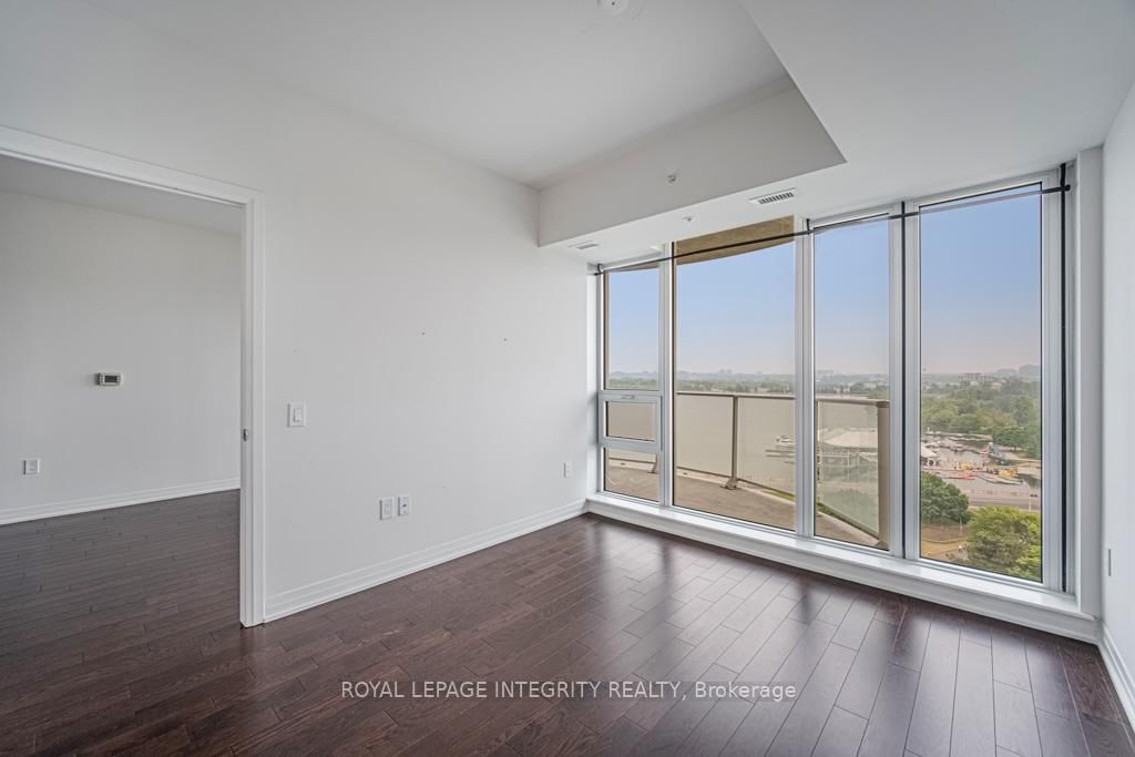 805 CARLING Avenue • #1105 • Ottawa, ON photo 21