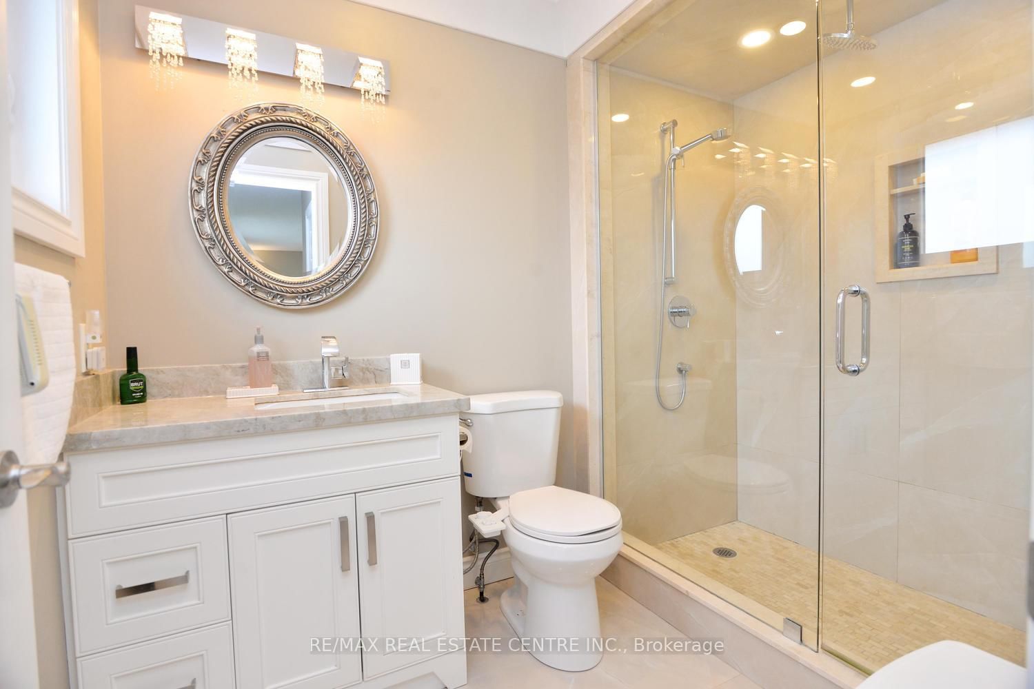 43 Regalview Drive • Hamilton, ON photo 34