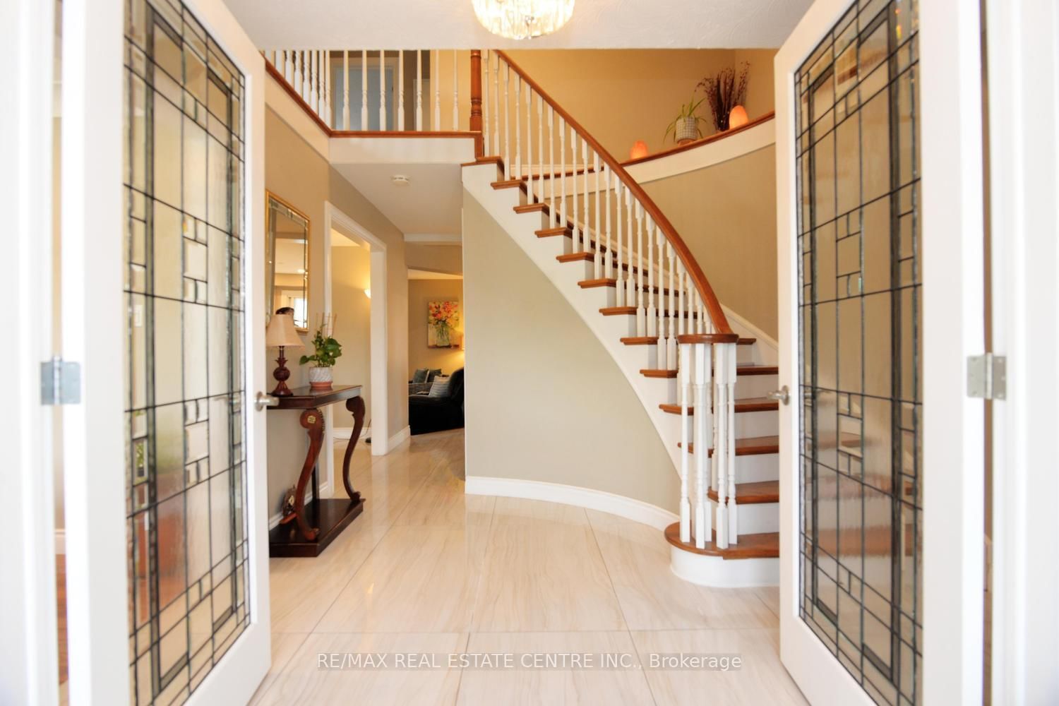 43 Regalview Drive • Hamilton, ON photo 9