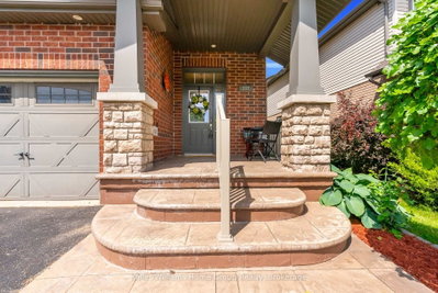 212 Goodwin Drive • Guelph, ON photo 9