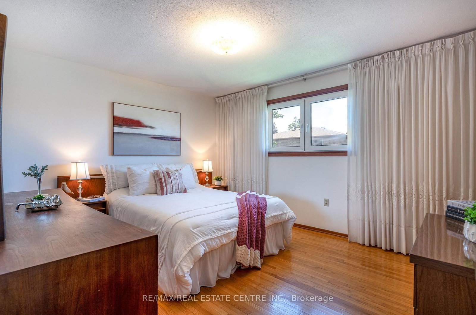 102 Markson Crescent • Hamilton, ON photo 13