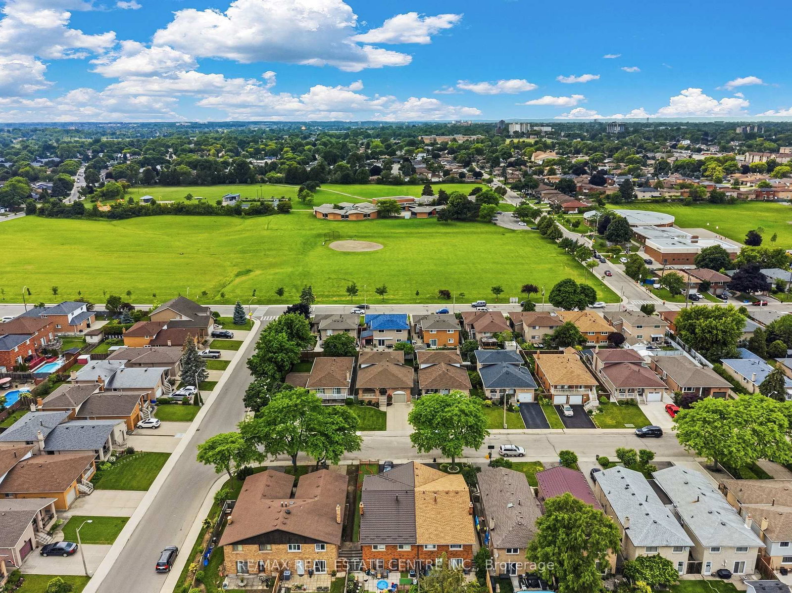 102 Markson Crescent • Hamilton, ON photo 41