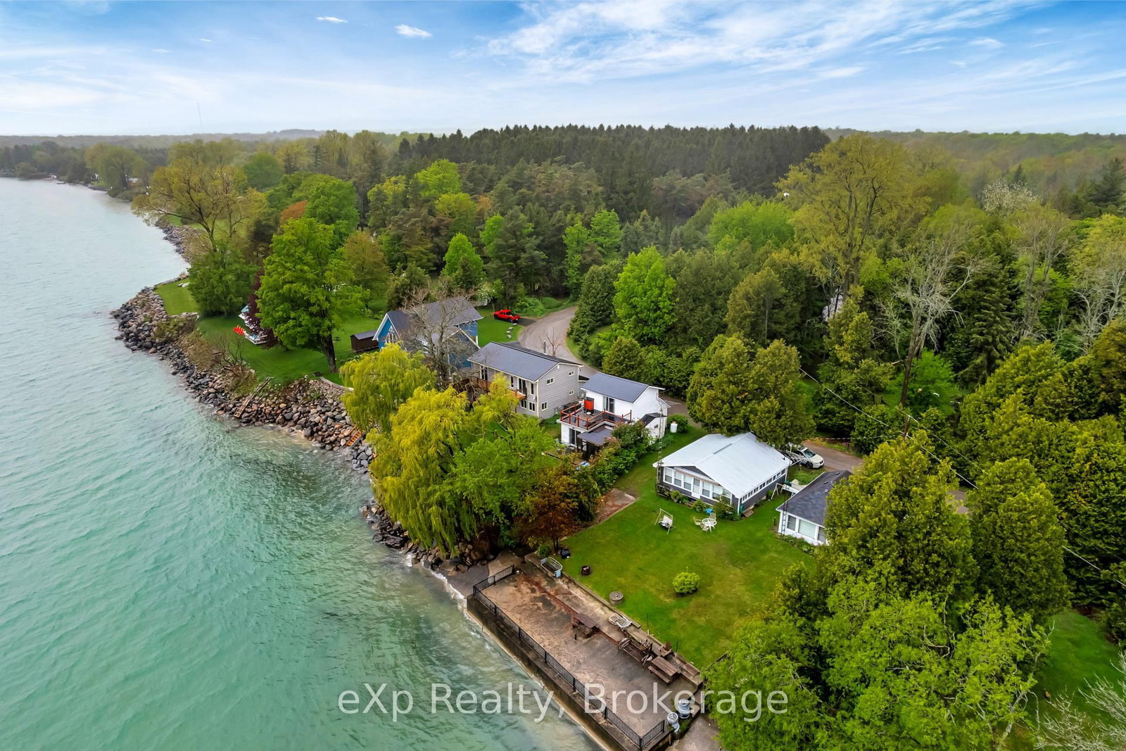 43 & 45 Clifford Street • Quinte West, ON photo 1