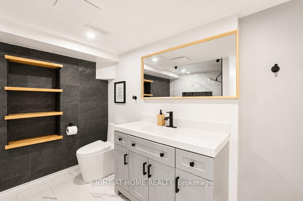 1105 Pioneer Road • Highlands East, ON photo 26