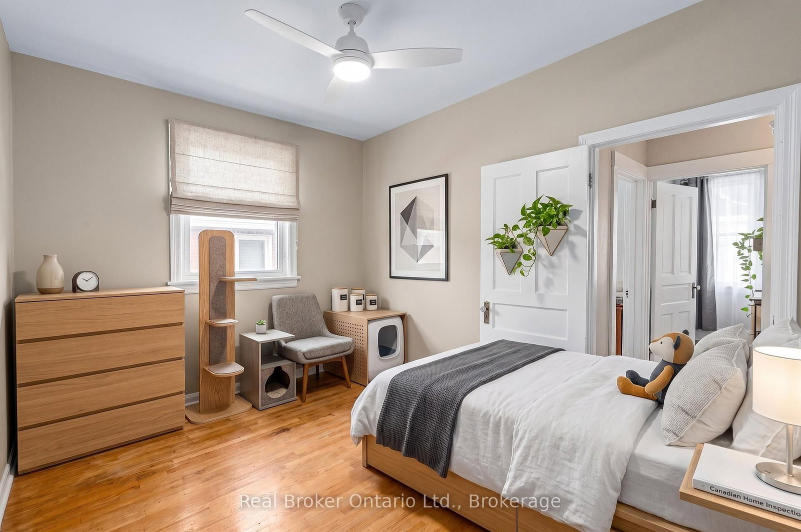 295 Keswick Court • Hamilton, ON photo 10