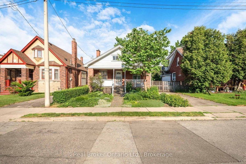 295 Keswick Court
