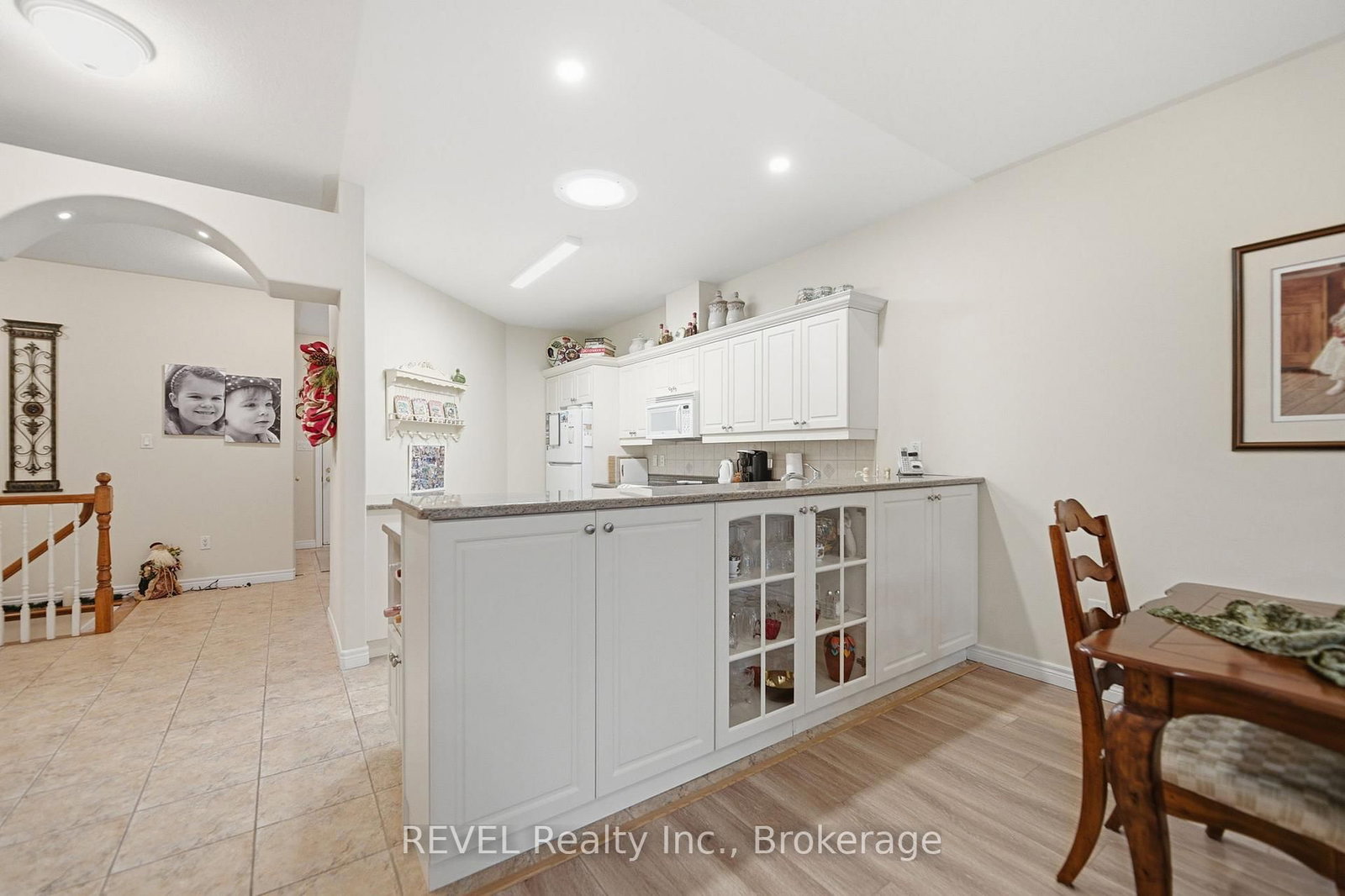 6295 Forest Ridge Drive • Niagara Falls, ON photo 15