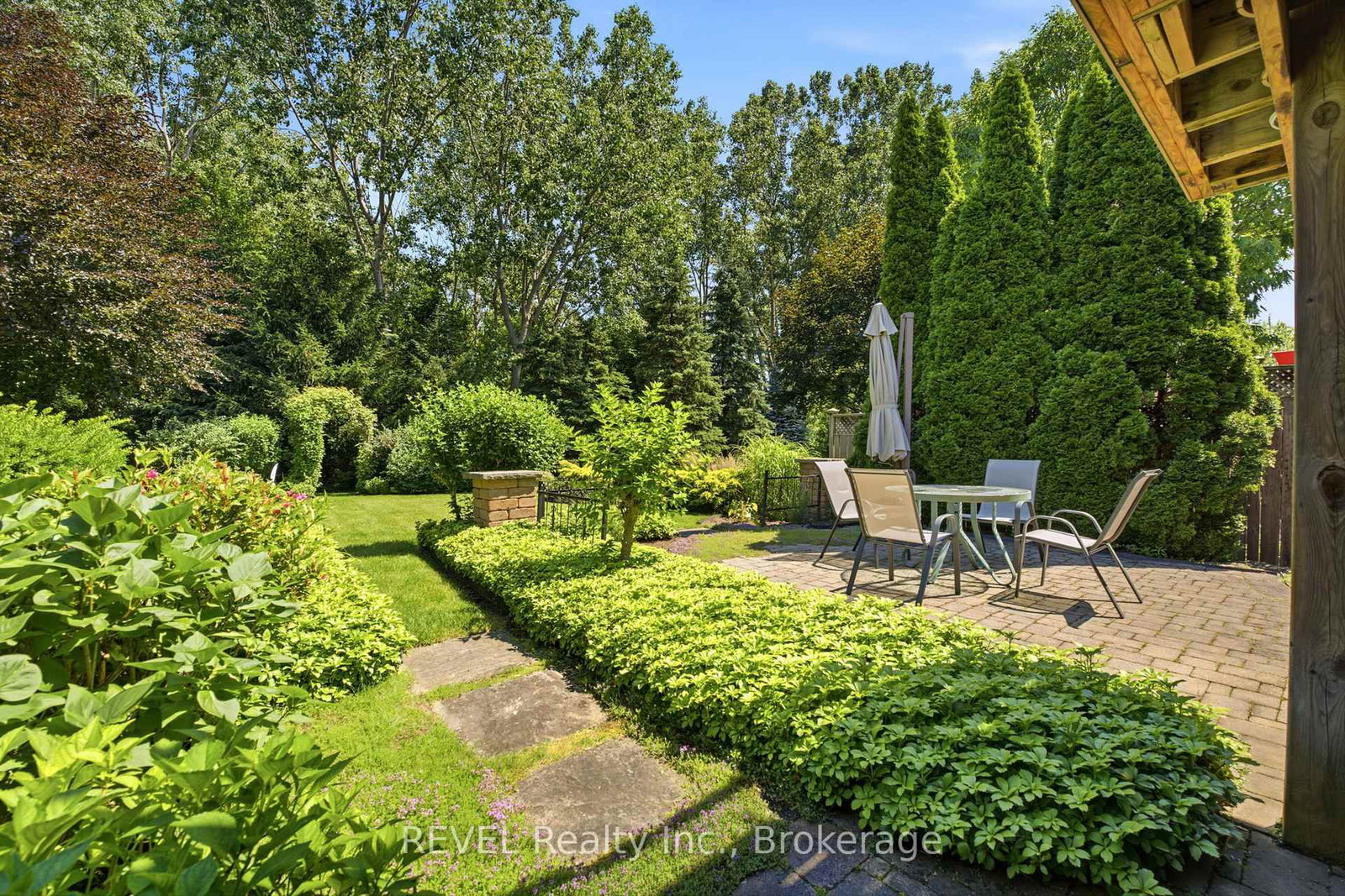 6295 Forest Ridge Drive • Niagara Falls, ON photo 40