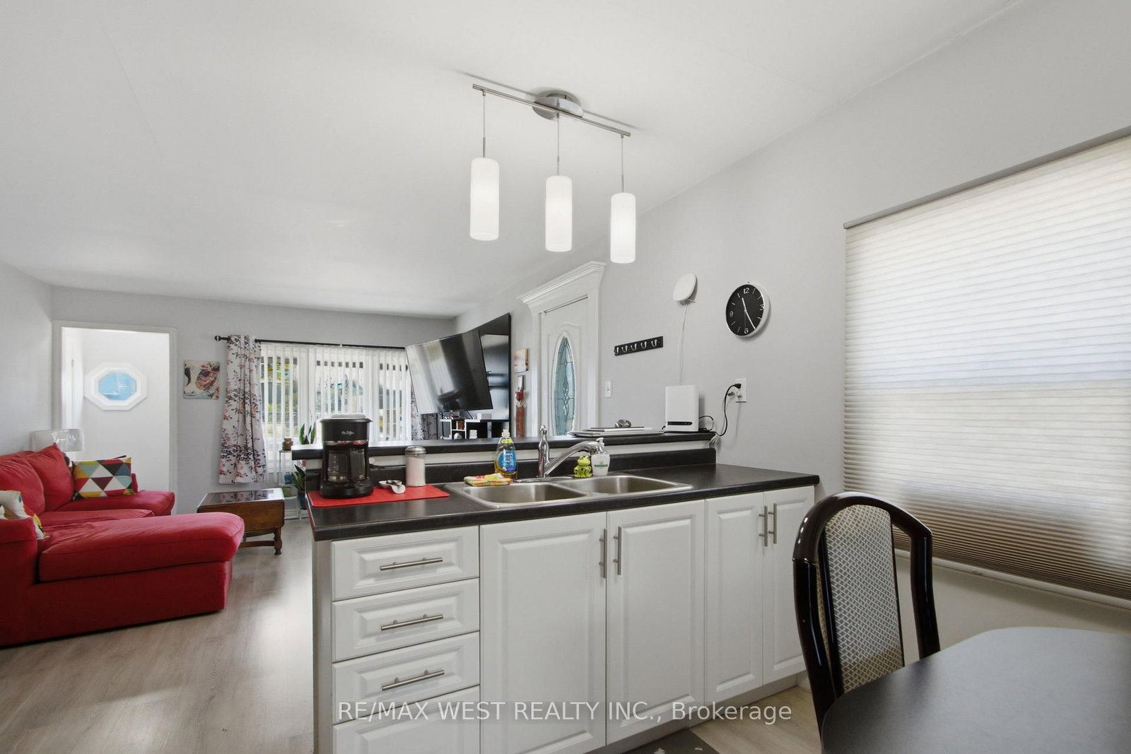 4 George Street • Quinte West, ON photo 9