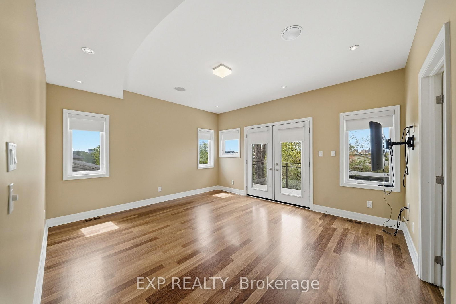 1356 Louis Lane • Ottawa, ON photo 20