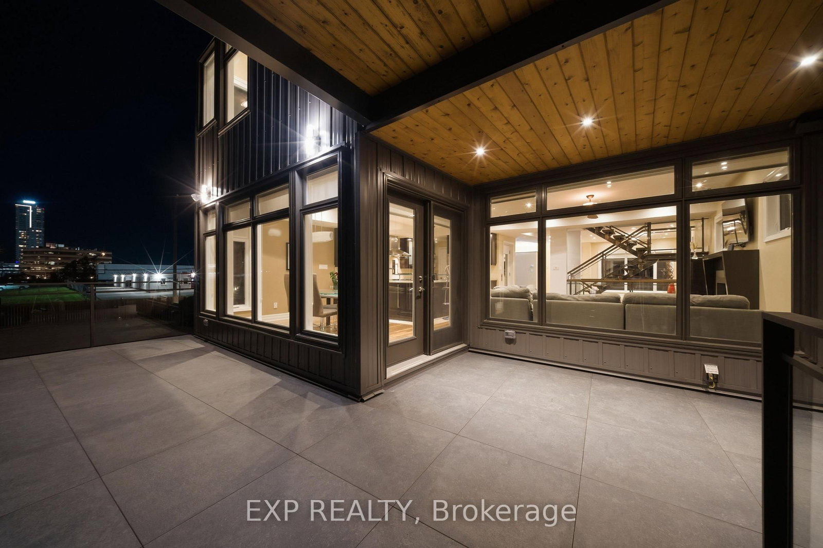 1356 Louis Lane • Ottawa, ON photo 47