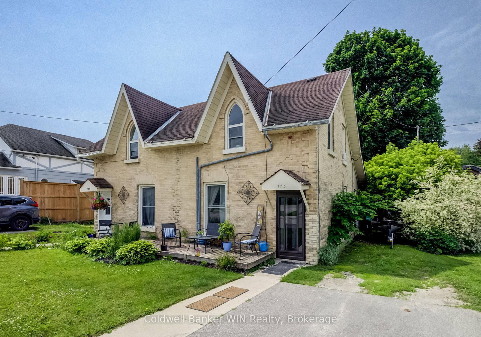 129 Elgin Street S • Wellington North, ON photo 2