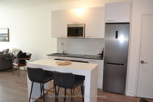 112 - 120 CARRICK Trail