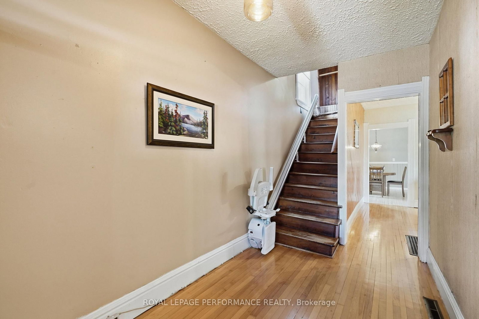 178 E Nelson Street • Hawkesbury, ON photo 18