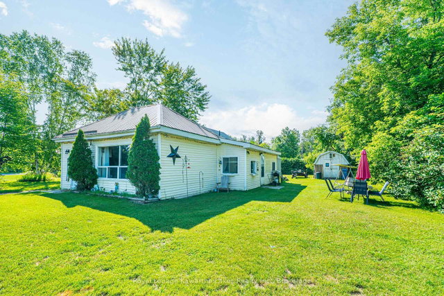 3305 County Rd 48 E