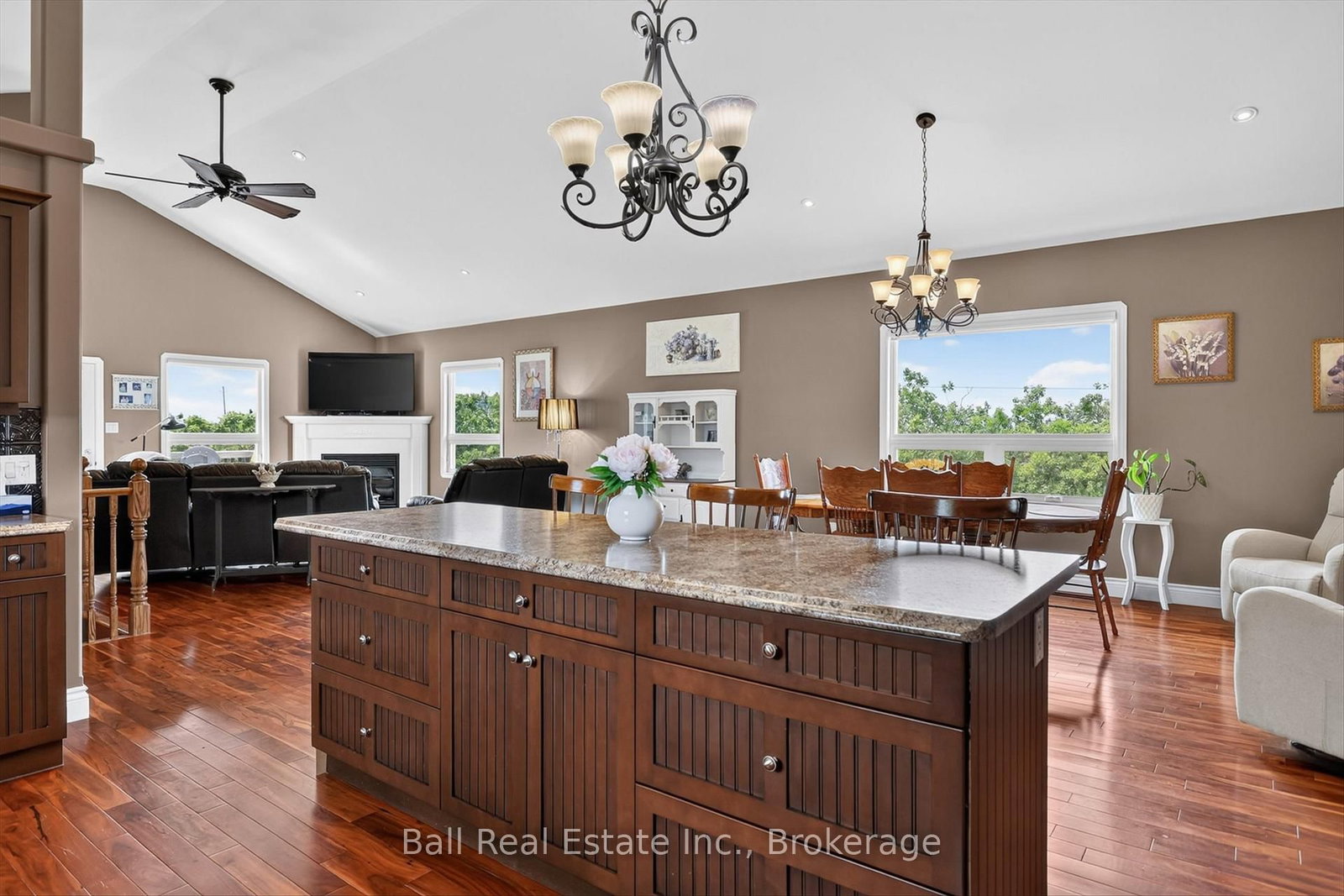 1963 Buckhorn Road • Selwyn, ON photo 12