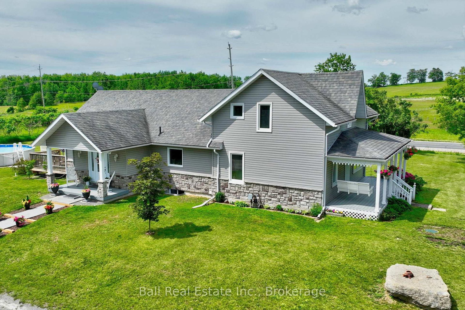 1963 Buckhorn Road • Selwyn, ON photo 2