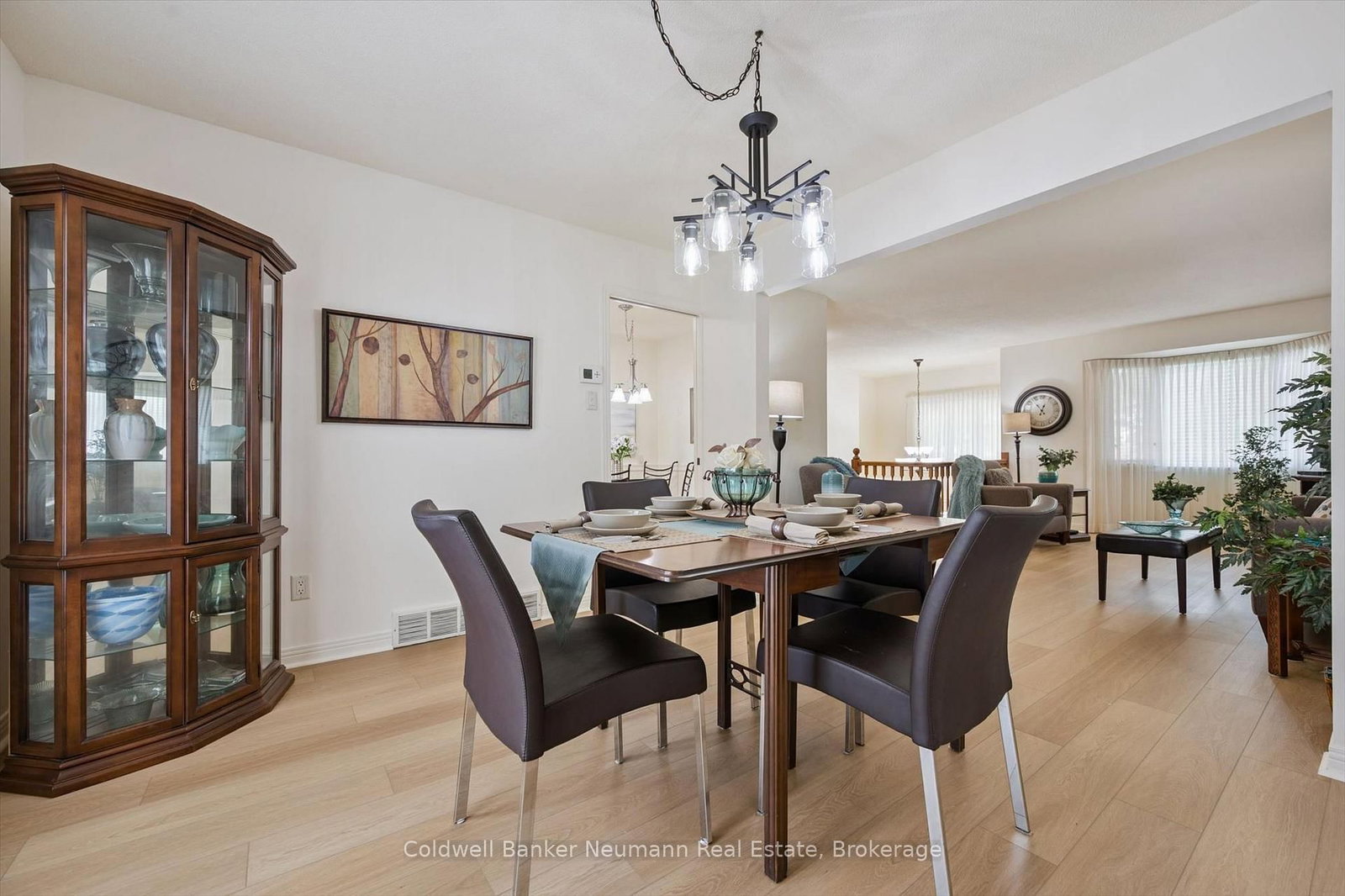 106 Woodborough Road • Guelph, ON photo 14