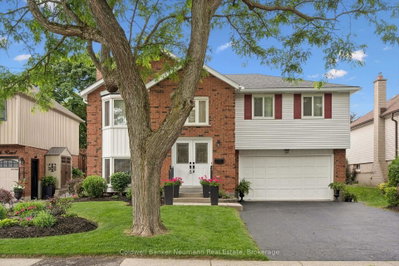 106 Woodborough Road • Guelph, ON photo 2