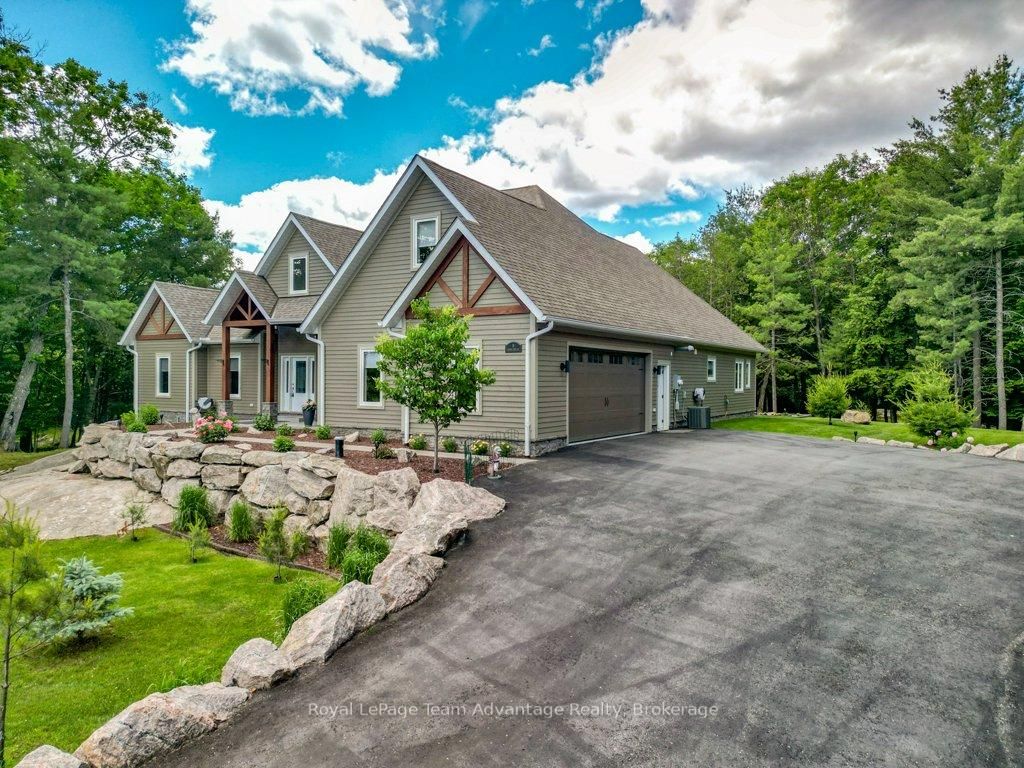 9 George Hunt Memorial Drive • McDougall, ON photo 4