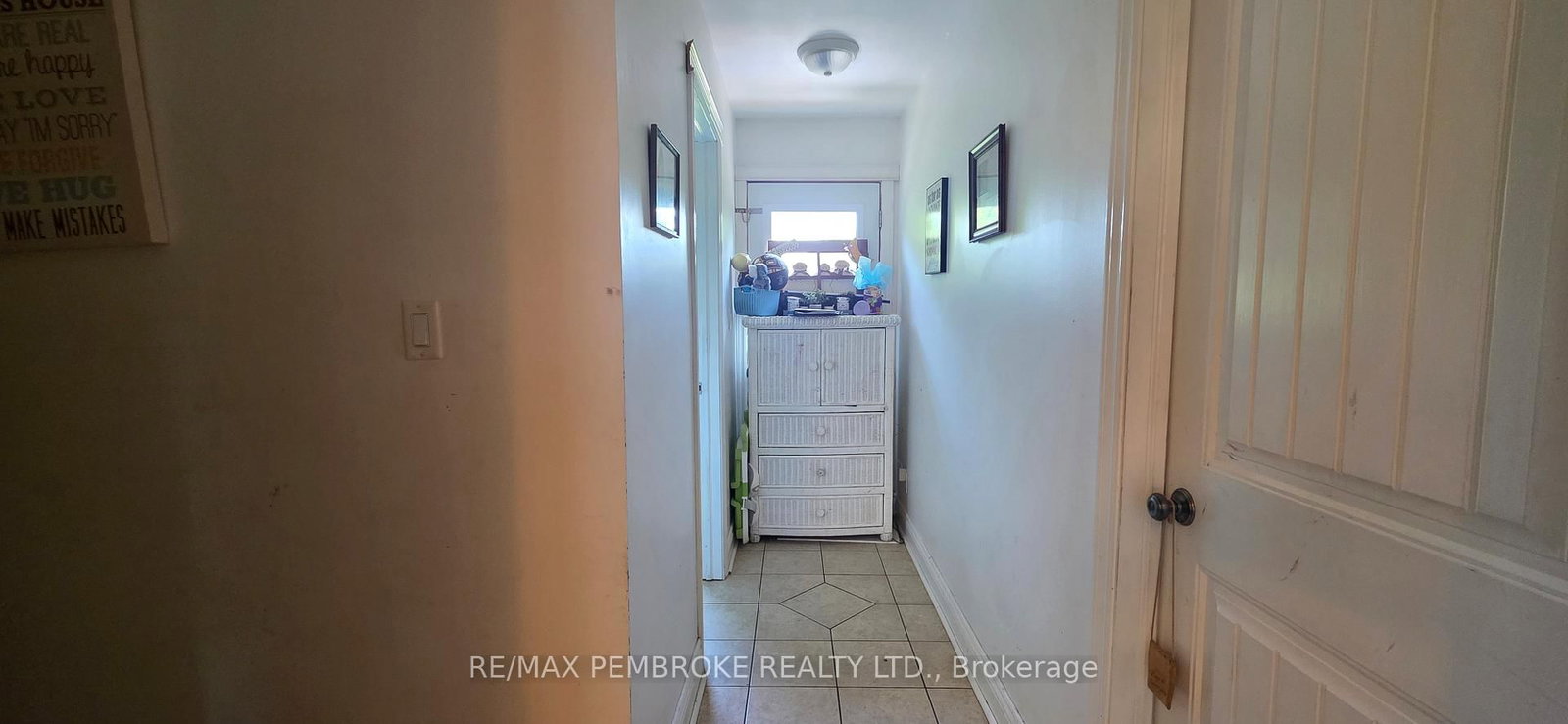 770 Mcguire Street • Petawawa, ON photo 15
