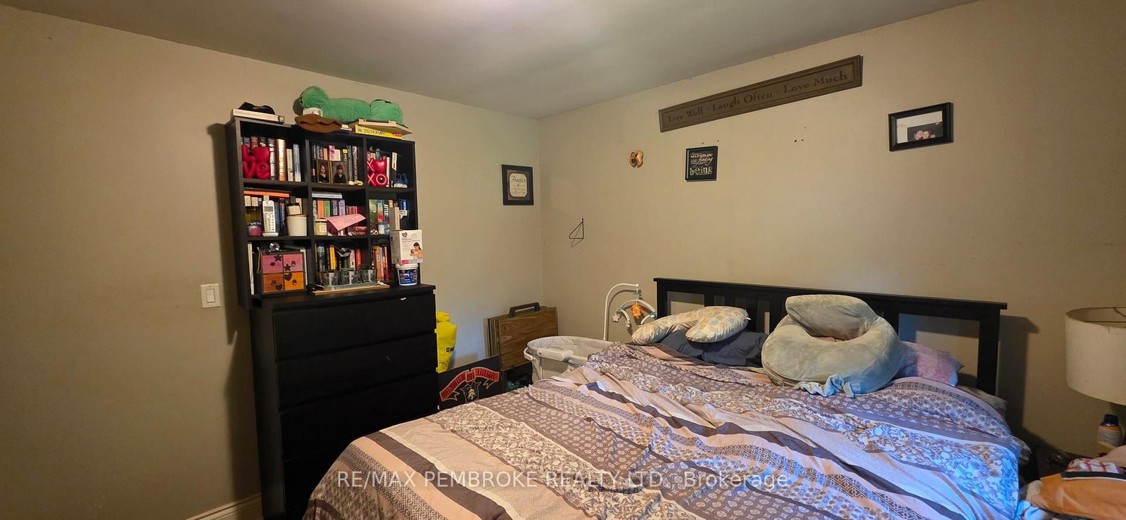 770 Mcguire Street • Petawawa, ON photo 16