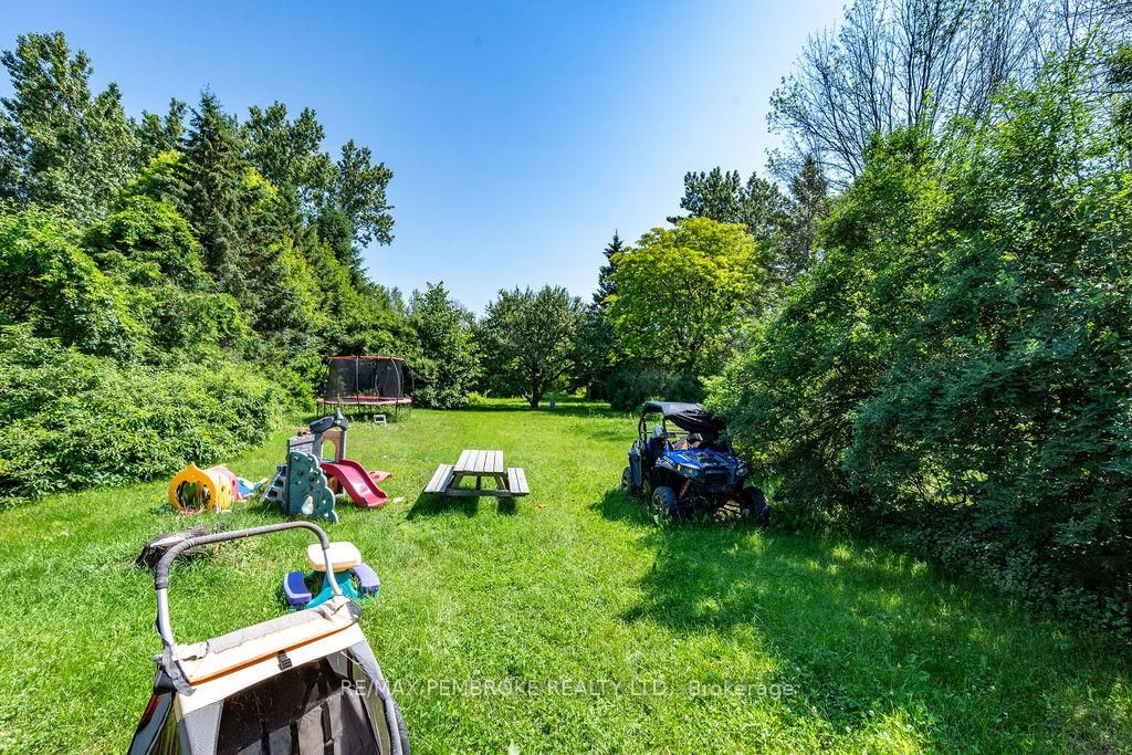 770 Mcguire Street • Petawawa, ON photo 28