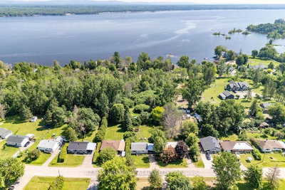 770 Mcguire Street • Petawawa, ON photo 9
