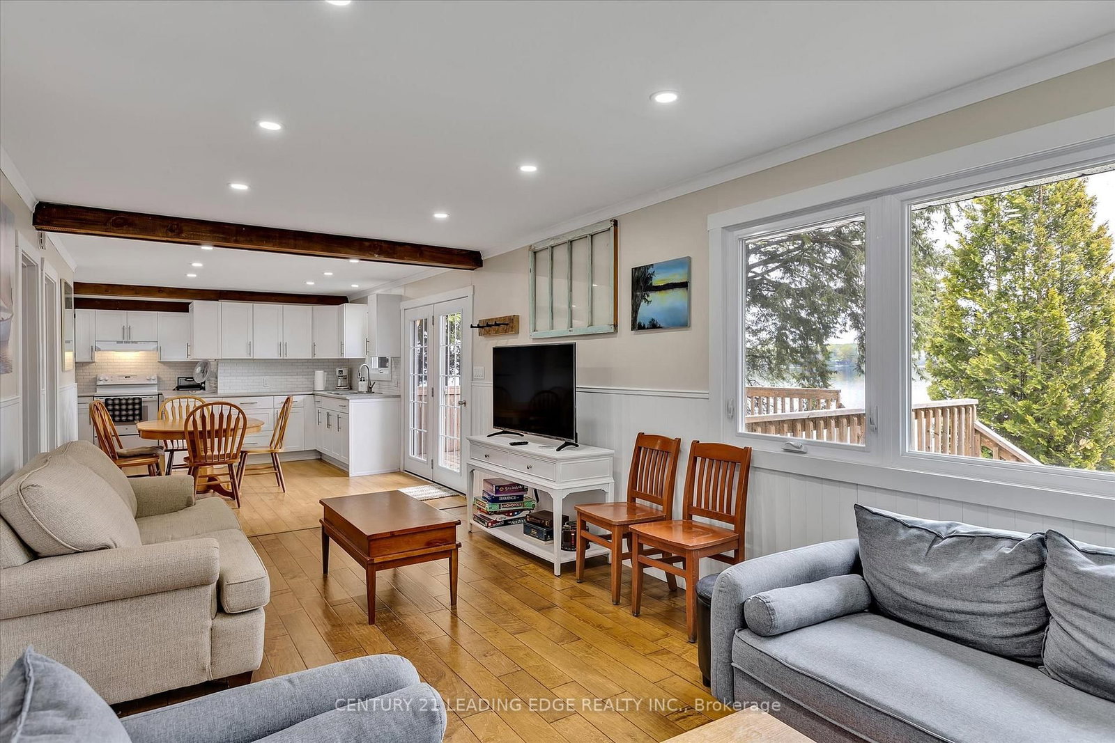 1963 W WHITE LAKE Road • Douro-Dummer, ON photo 9