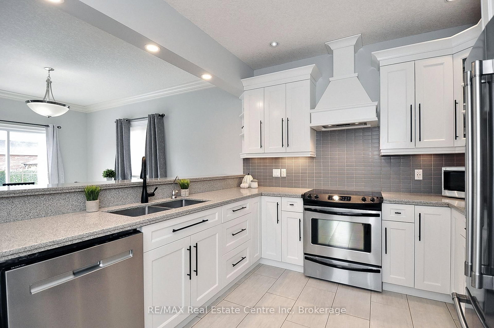 3 LOCKWOOD Street • Cambridge, ON photo 10