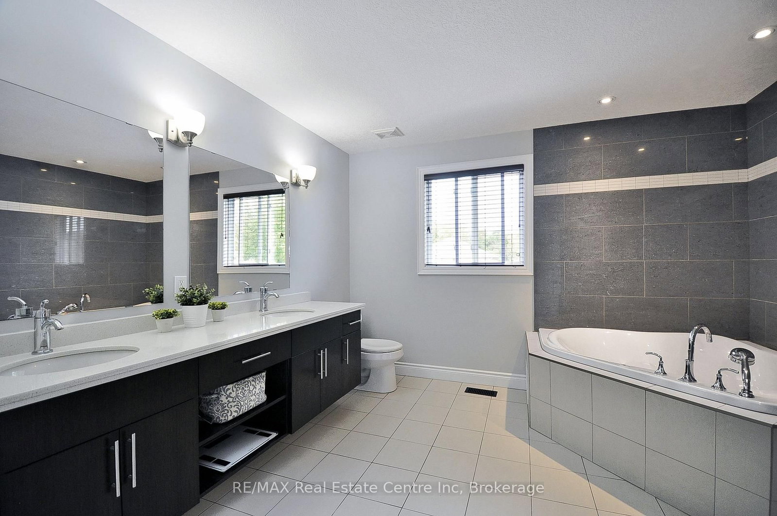 3 LOCKWOOD Street • Cambridge, ON photo 27