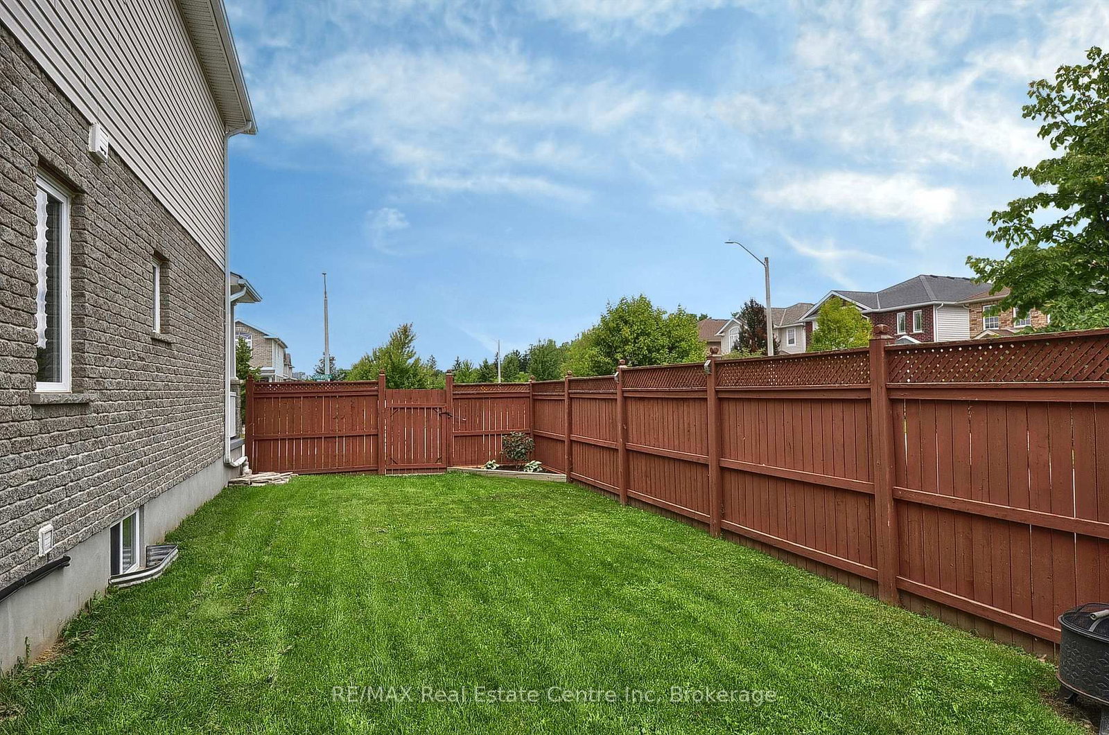 3 LOCKWOOD Street • Cambridge, ON photo 49