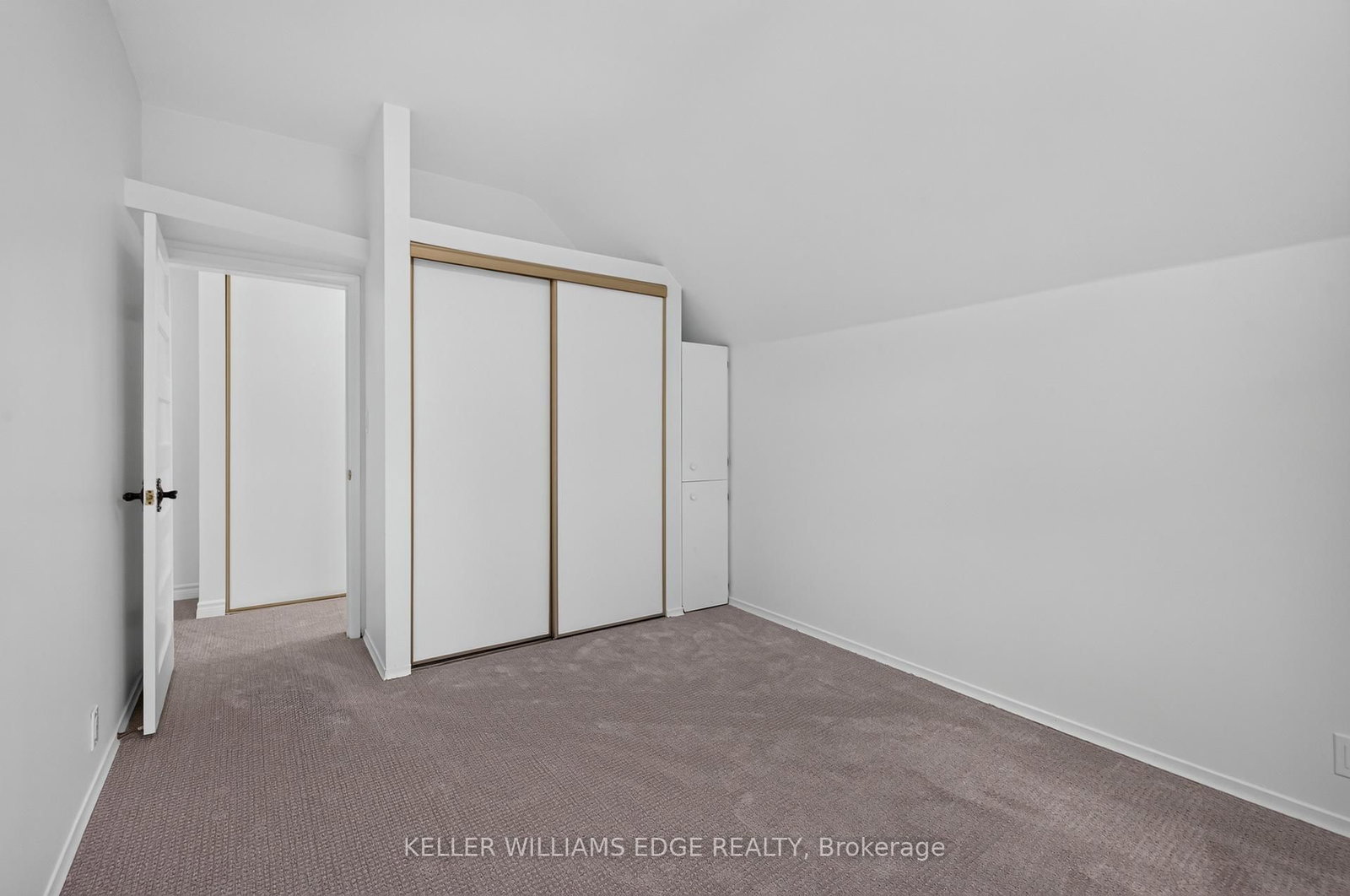 117 Highway 8 • Hamilton, ON photo 37