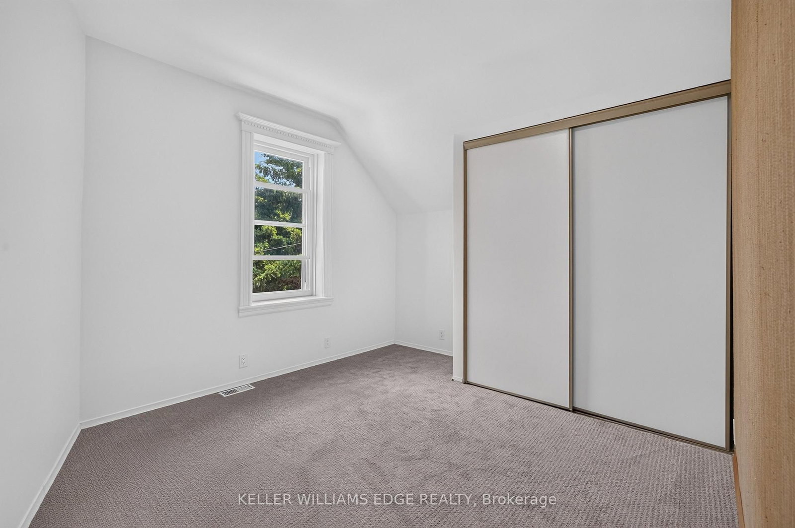 117 Highway 8 • Hamilton, ON photo 39