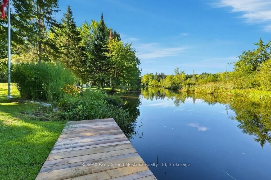 49 Maple Street • Seguin, ON photo 3