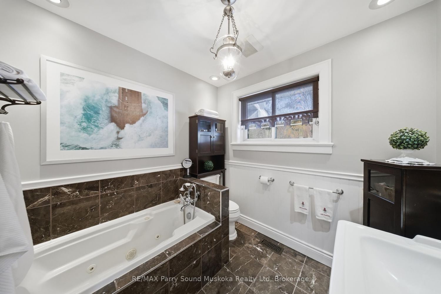 49 Maple Street • Seguin, ON photo 36